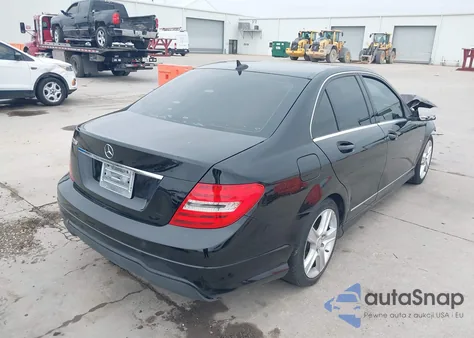 2012 Mercedes-Benz C 250 Sport from USA, damaged, VIN WDDGF4HB9CR215084